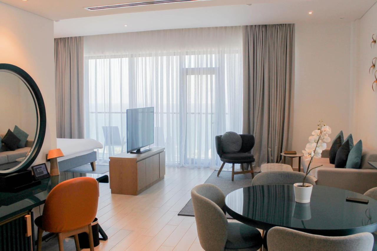 Skyline Suite Balcony