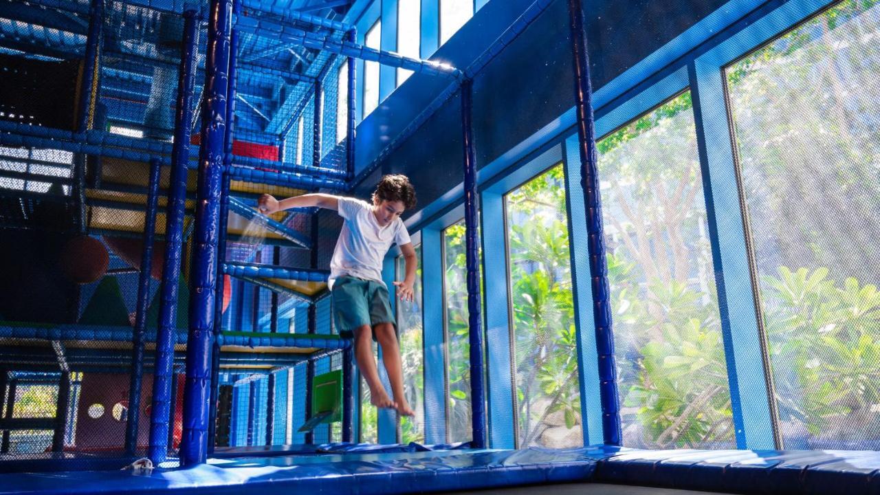 Ocean Family Club Club Privileges Daily & Afternoon Tea Evening Drinks & Canapes