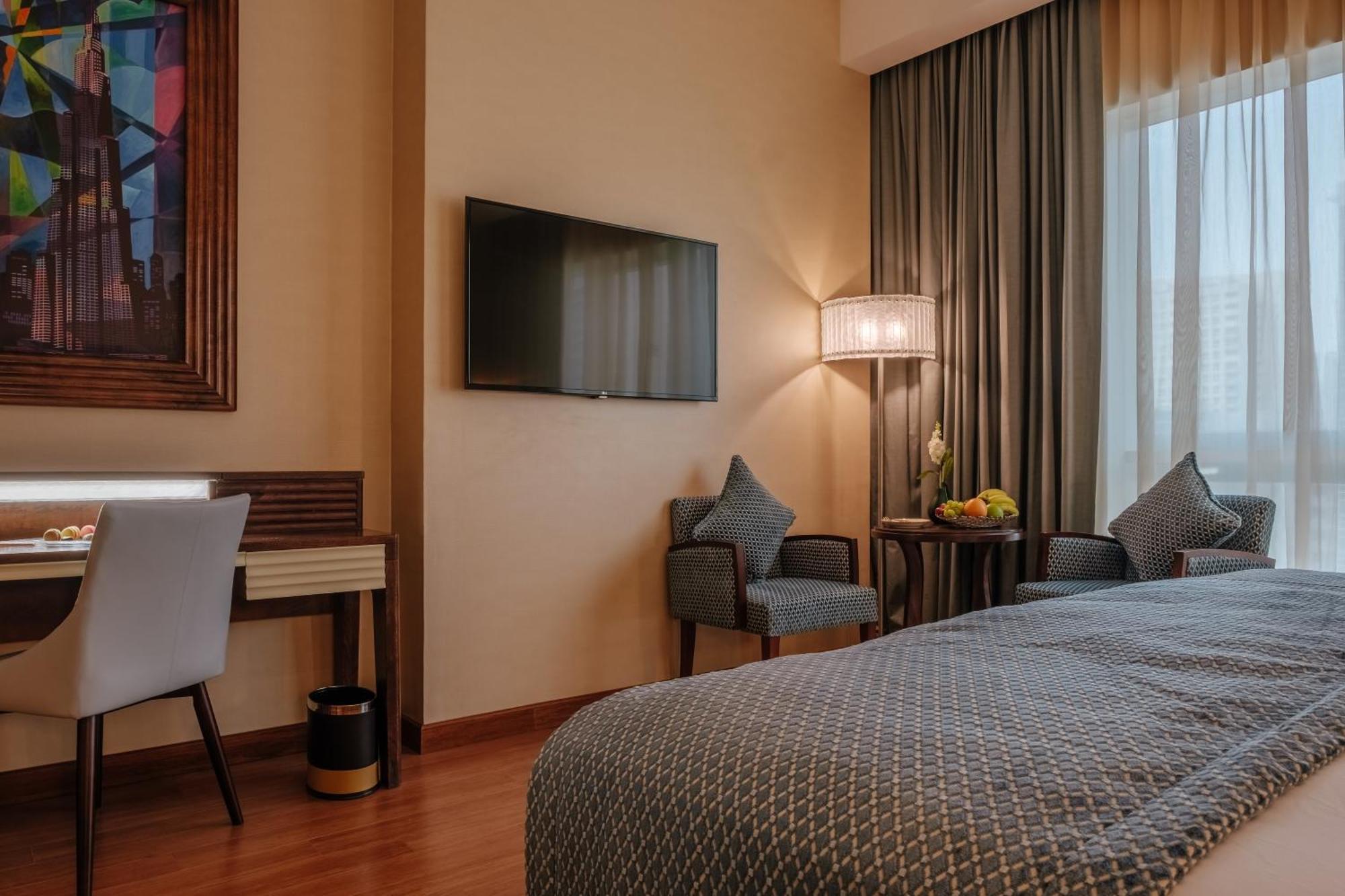Deluxe King Room Marina View Early check 11am & late check-out at 4pm on food & beverage valid until 15 September 2026 only