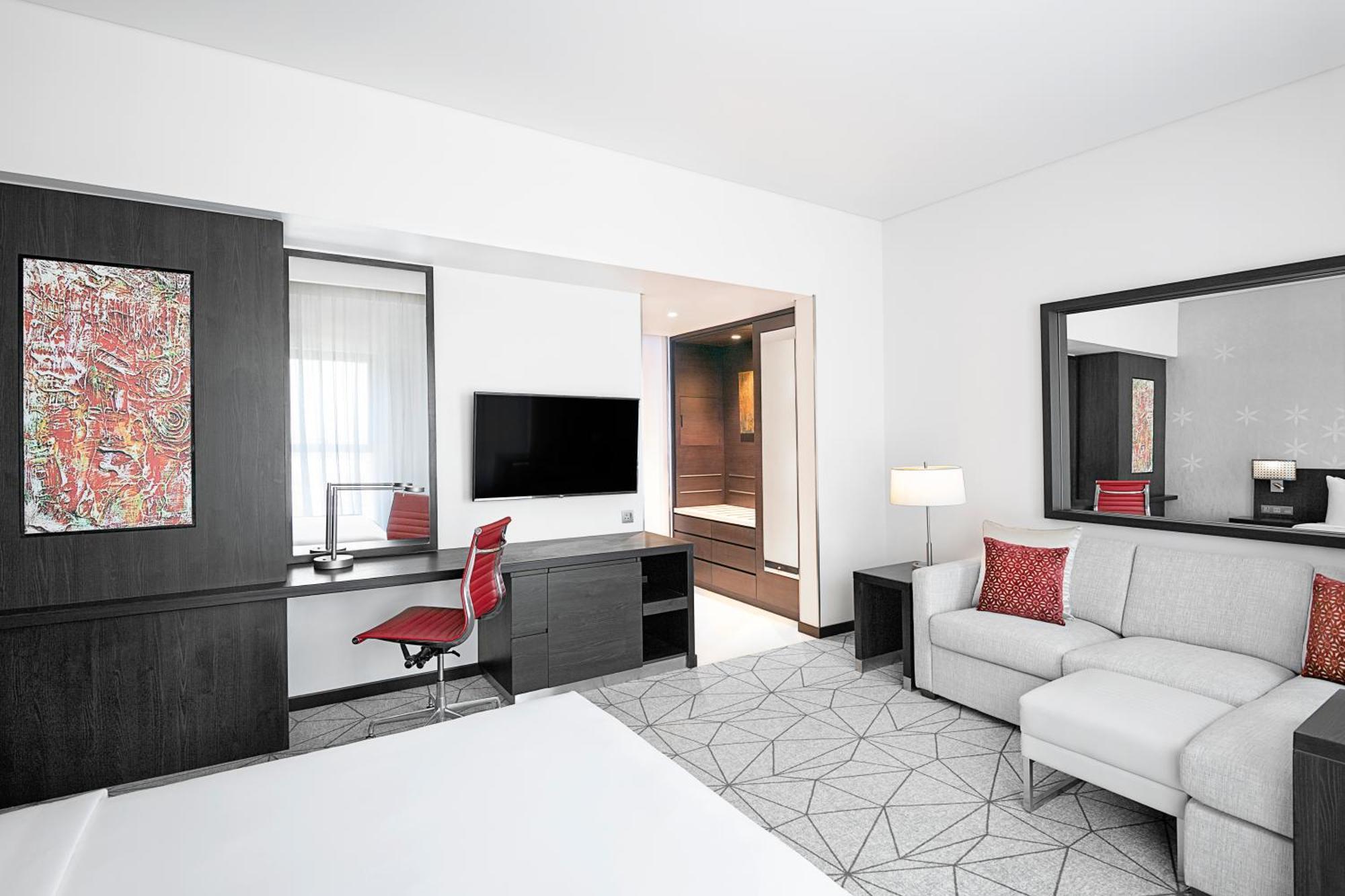 King Room Sofa Bed Pool View & on F&B