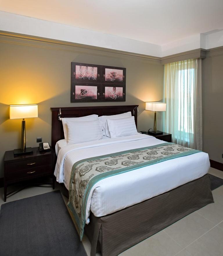 Superior One Bedroom Suite