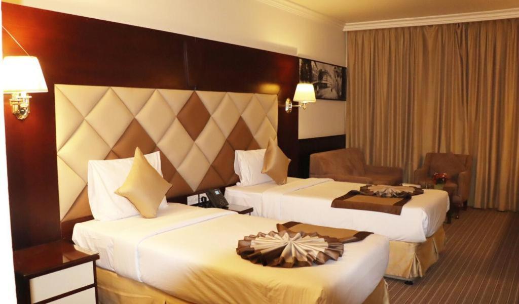 Standard Double or Twin Room,1232172071:JPEG