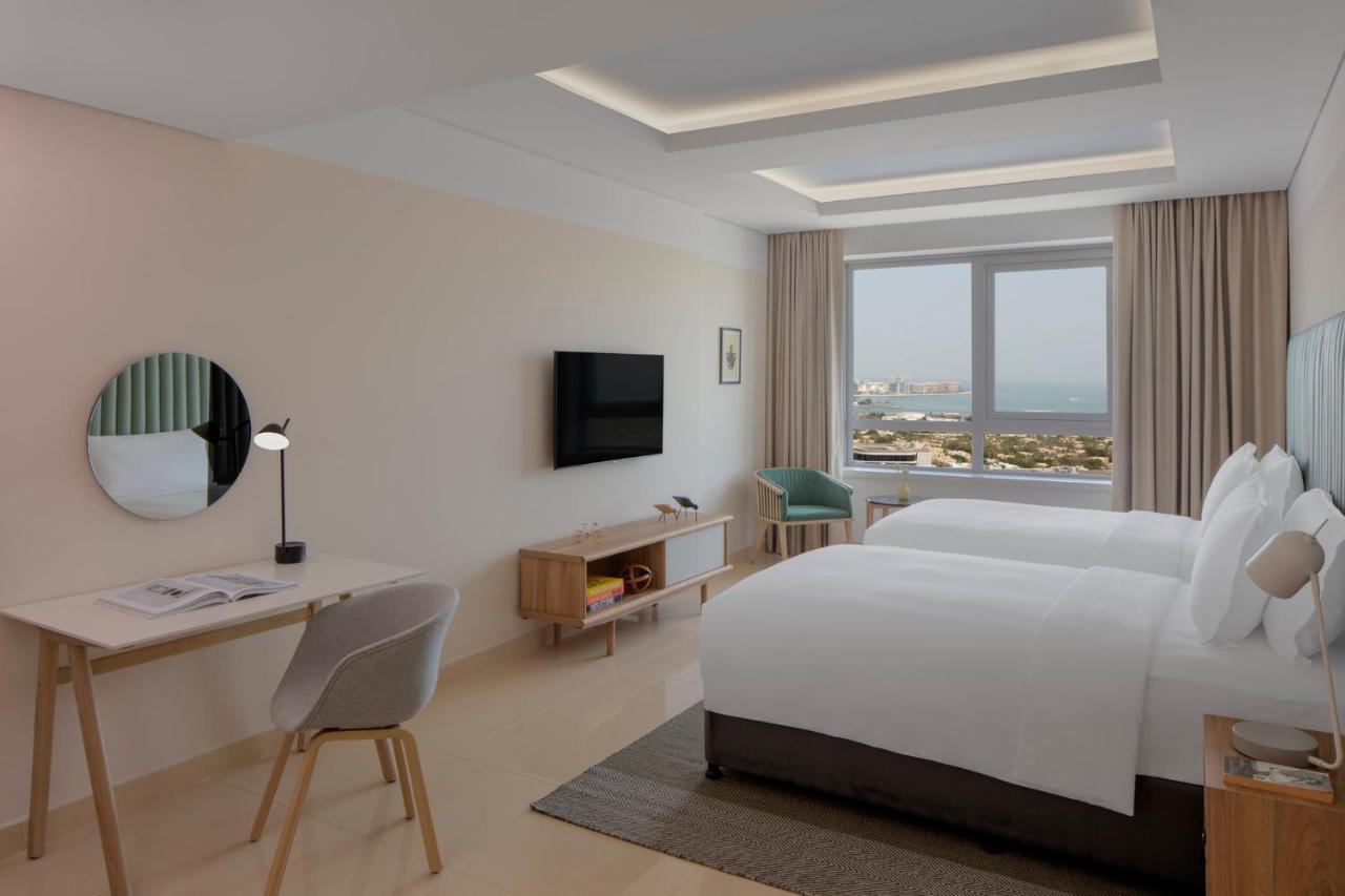 One-Bedroom King Suite - High Floor,1183191289:JPEG