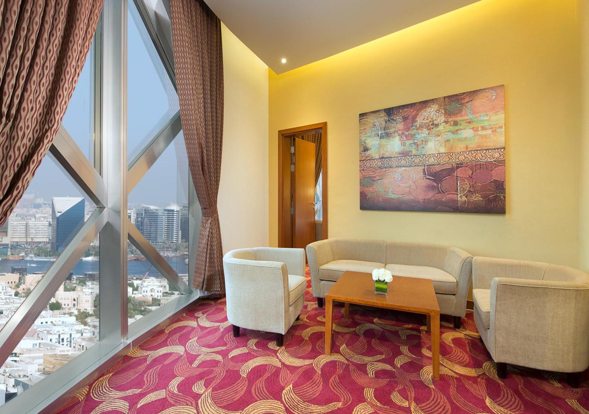 Seasons Suite