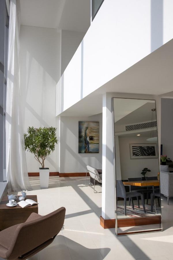 Four Bedroom Duplex Gallery Residence Private Jacuzzi