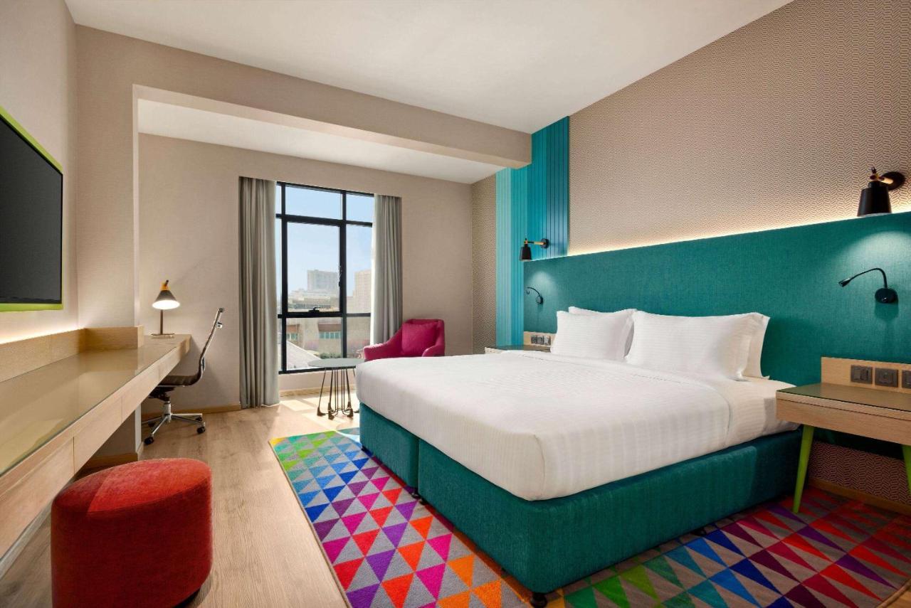 Economy Room 1 King Bed Complimentary Transfer to La Mer Beach Dubai Mall or Burj Khalifa Metro Station