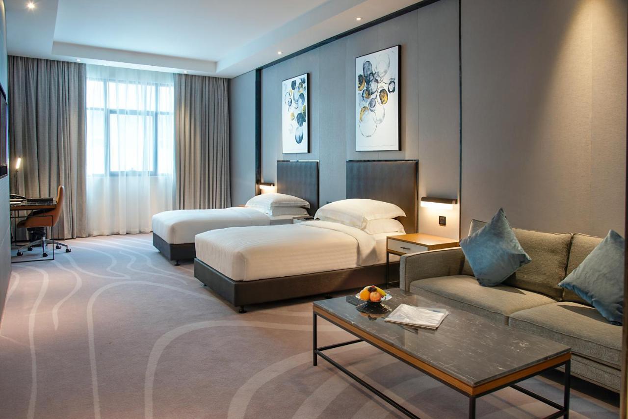 Premier Twin Room