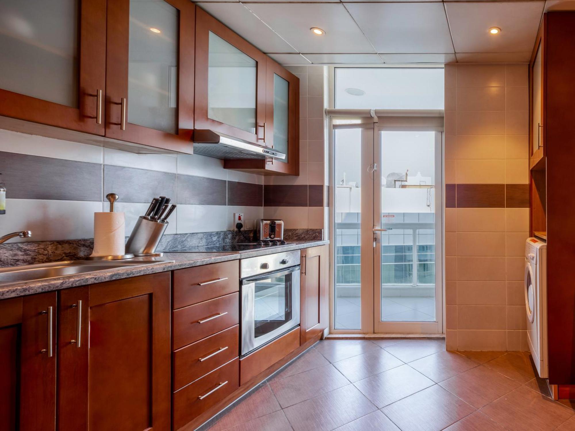 Two-Bedroom Apartment (with Kitchen & Balcony) – Monthly Stay