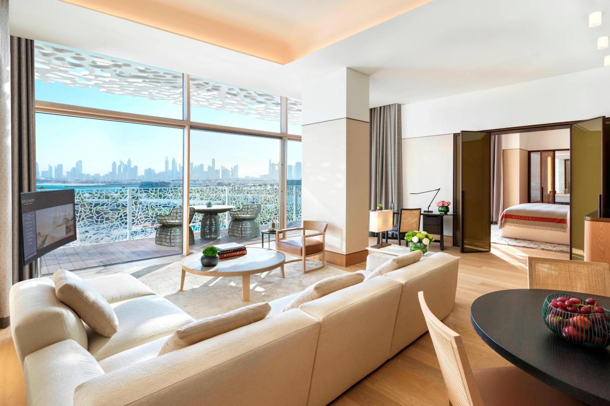 Deluxe King Suite Balcony