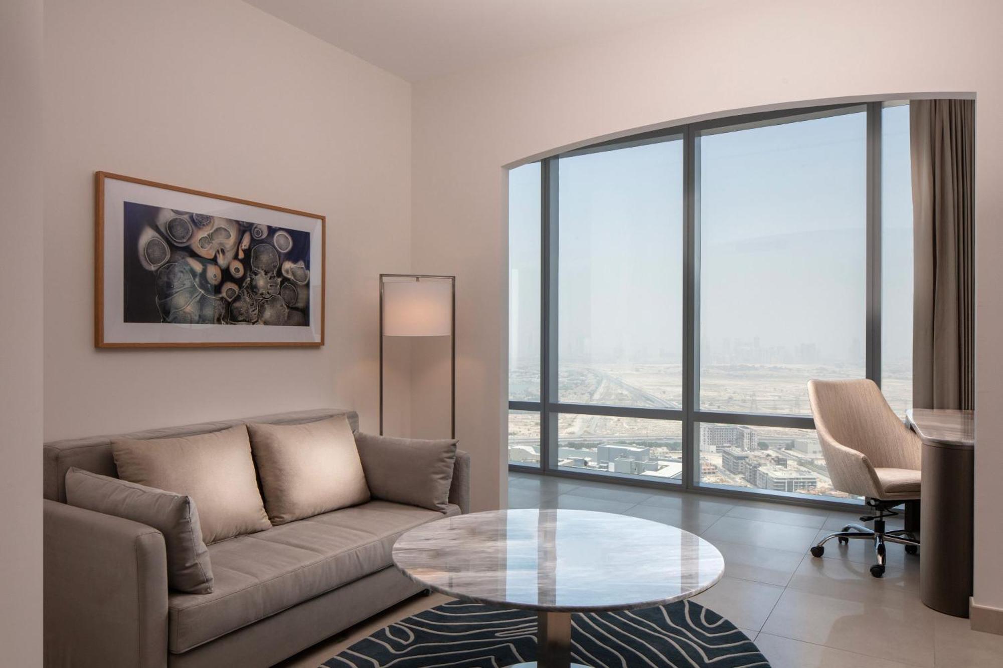 Horizon Suite NEST Club Lounge Soluna Beach Club Access