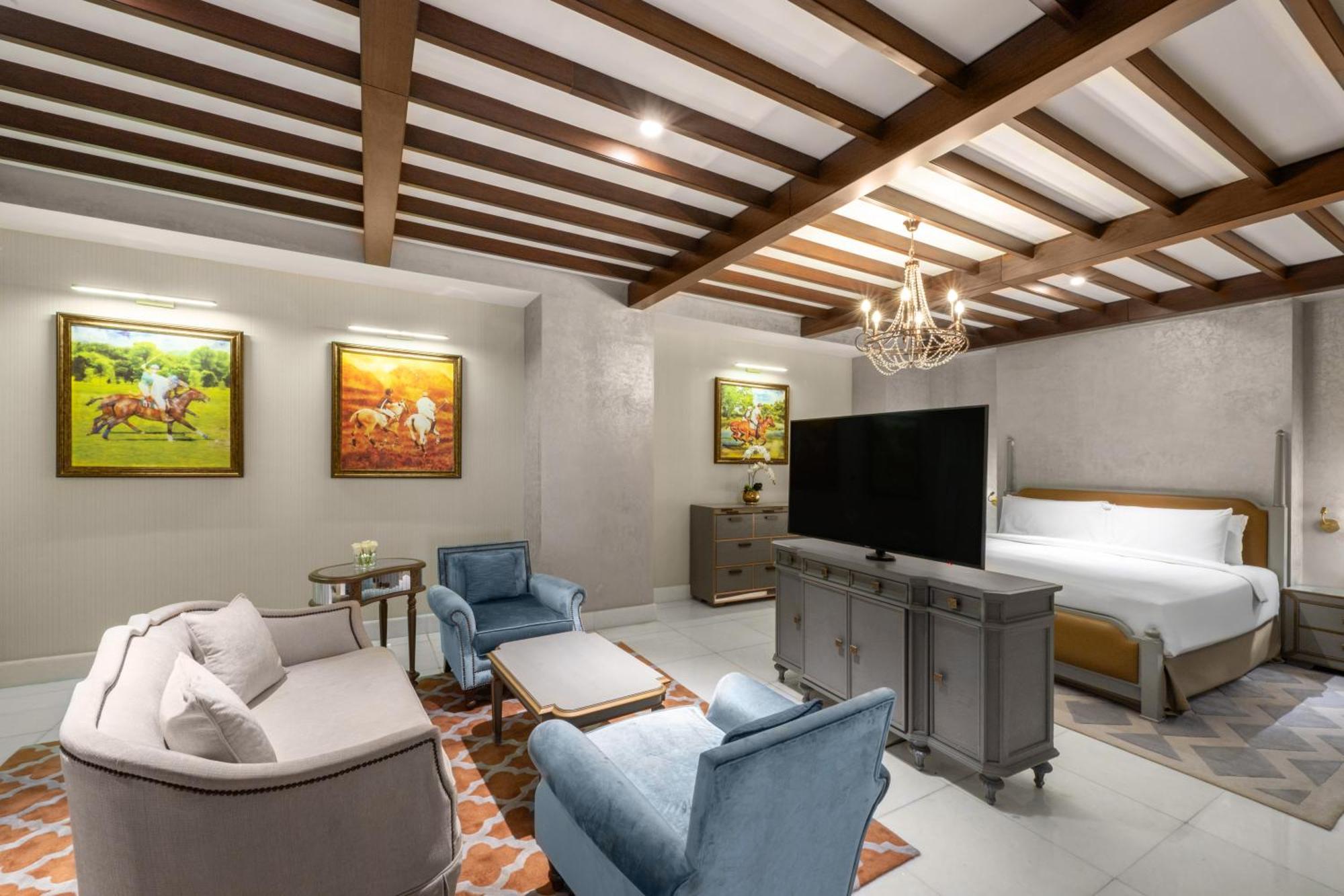 Royal Suite