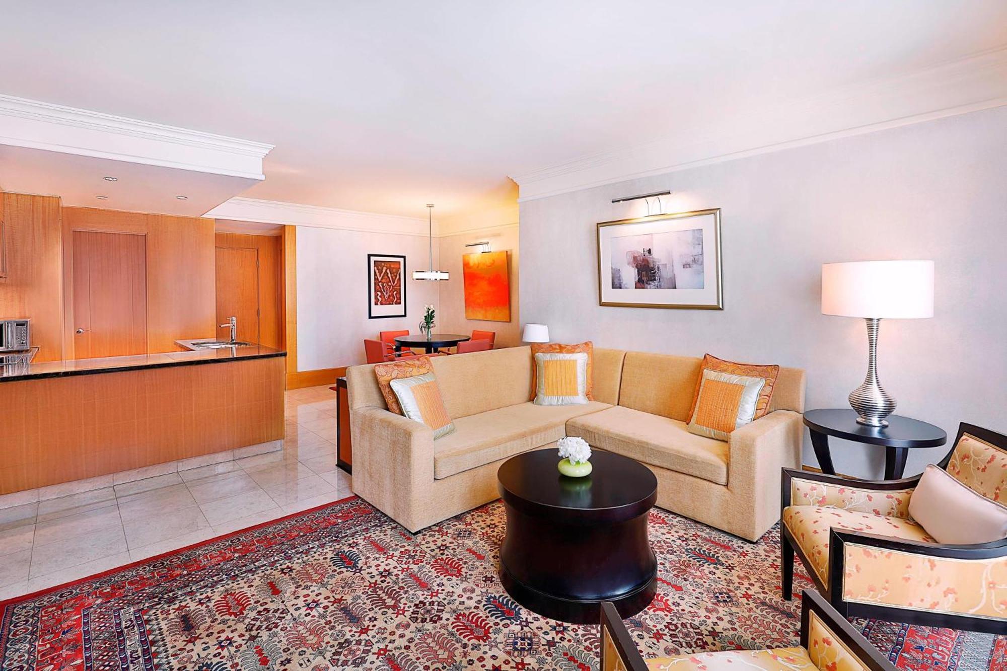 Deluxe Two-Bedroom Apartment
