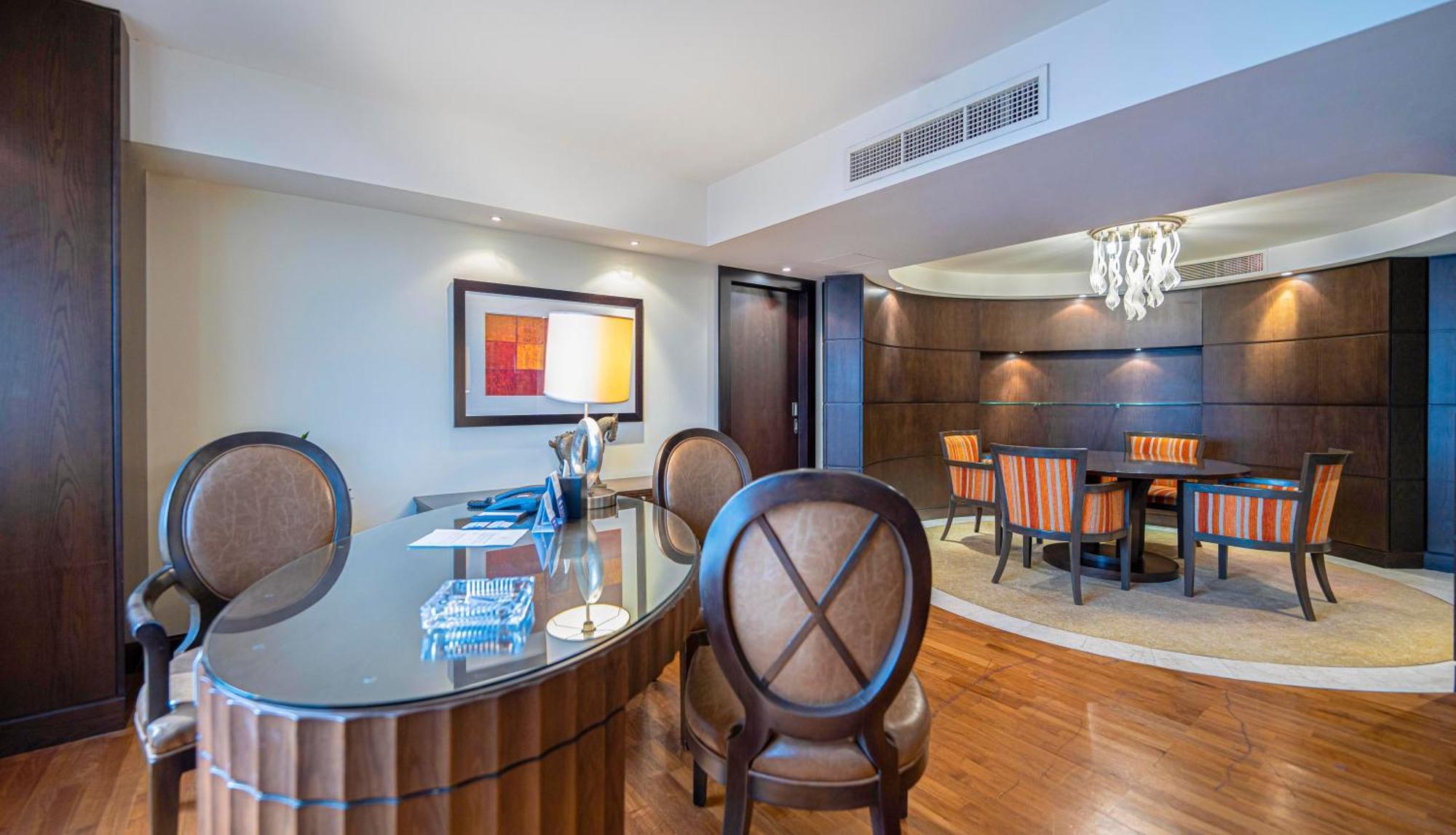 Executive Suite