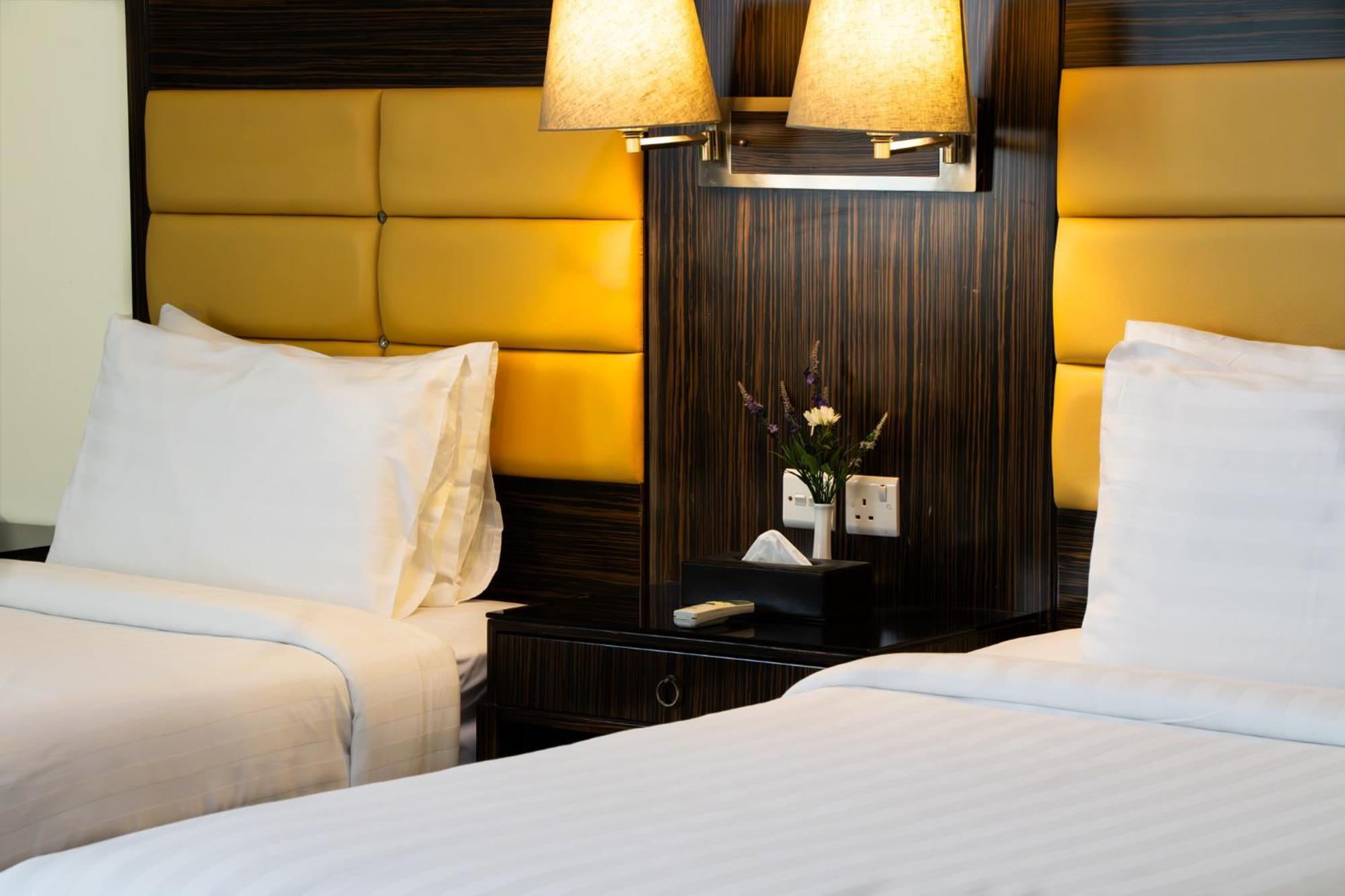 Deluxe Double or Twin Room