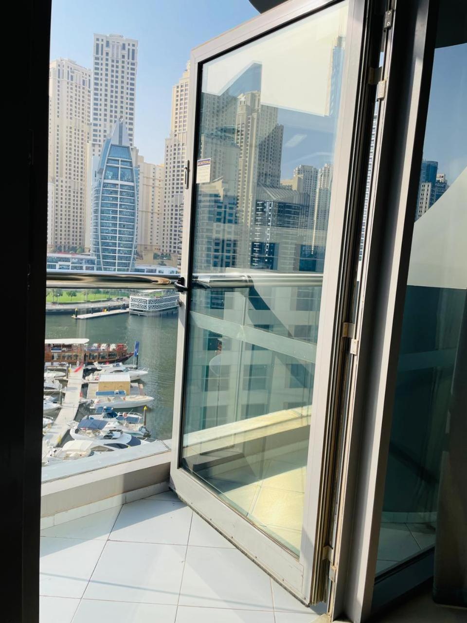One-Bedroom Apartment Marina View