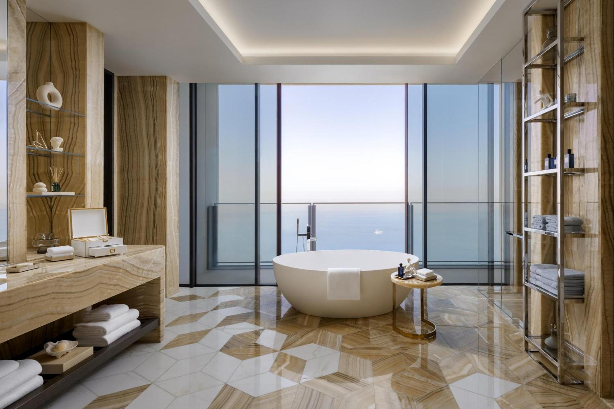Panoramic Penthouse