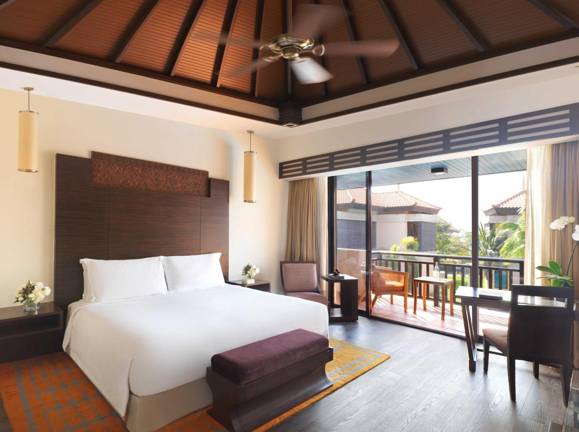 Lotus Lagoon View Room Adults Only