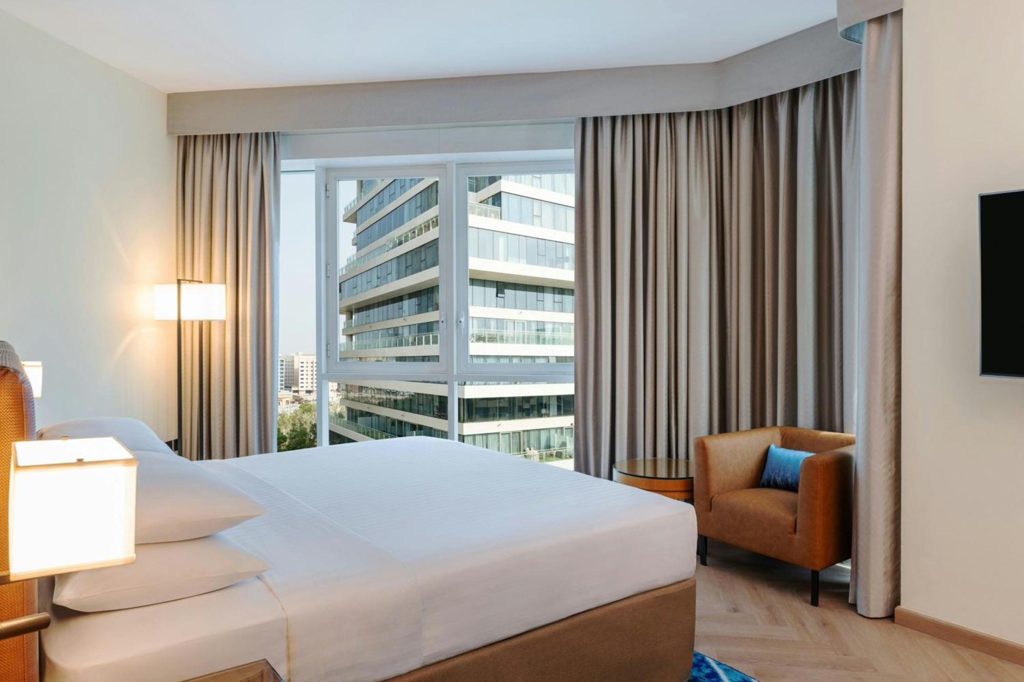 1 Bedroom Suite 1 King