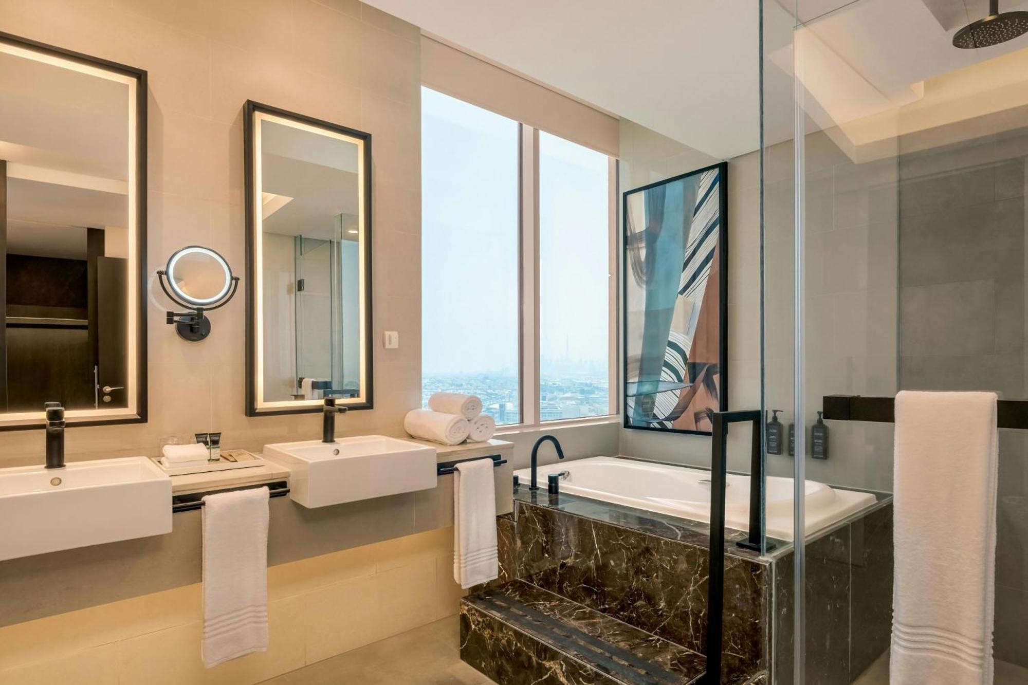 Amiri Suite Club lounge Access including Evening Cocktail hours & Soft Refreshments & Canapes