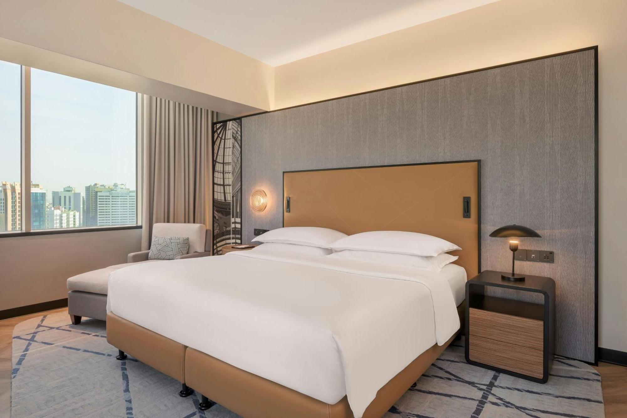 Amiri Suite Club lounge Access including Evening Cocktail hours & Soft Refreshments & Canapes