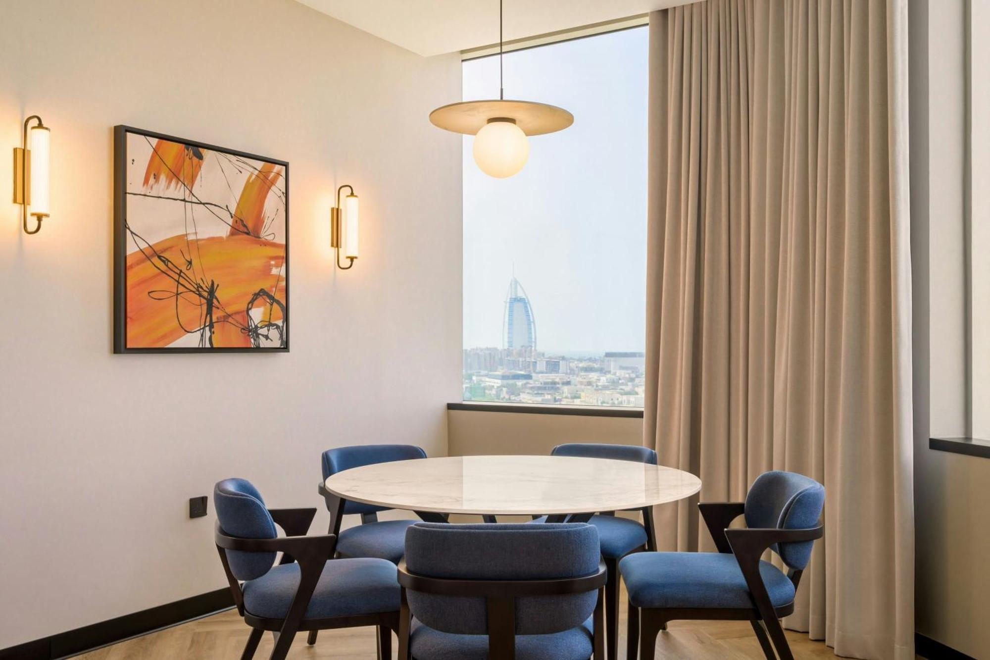 Amiri Suite Club lounge Access including Evening Cocktail hours & Soft Refreshments & Canapes