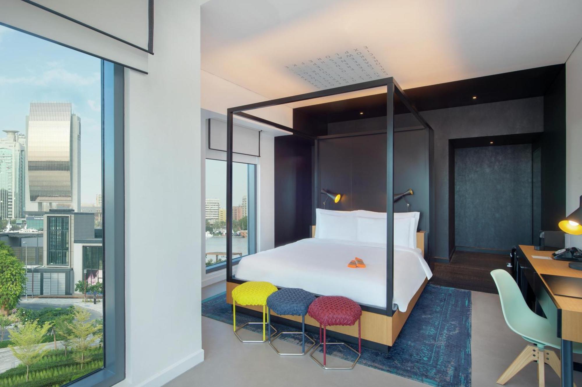 King Premium Room Creek View