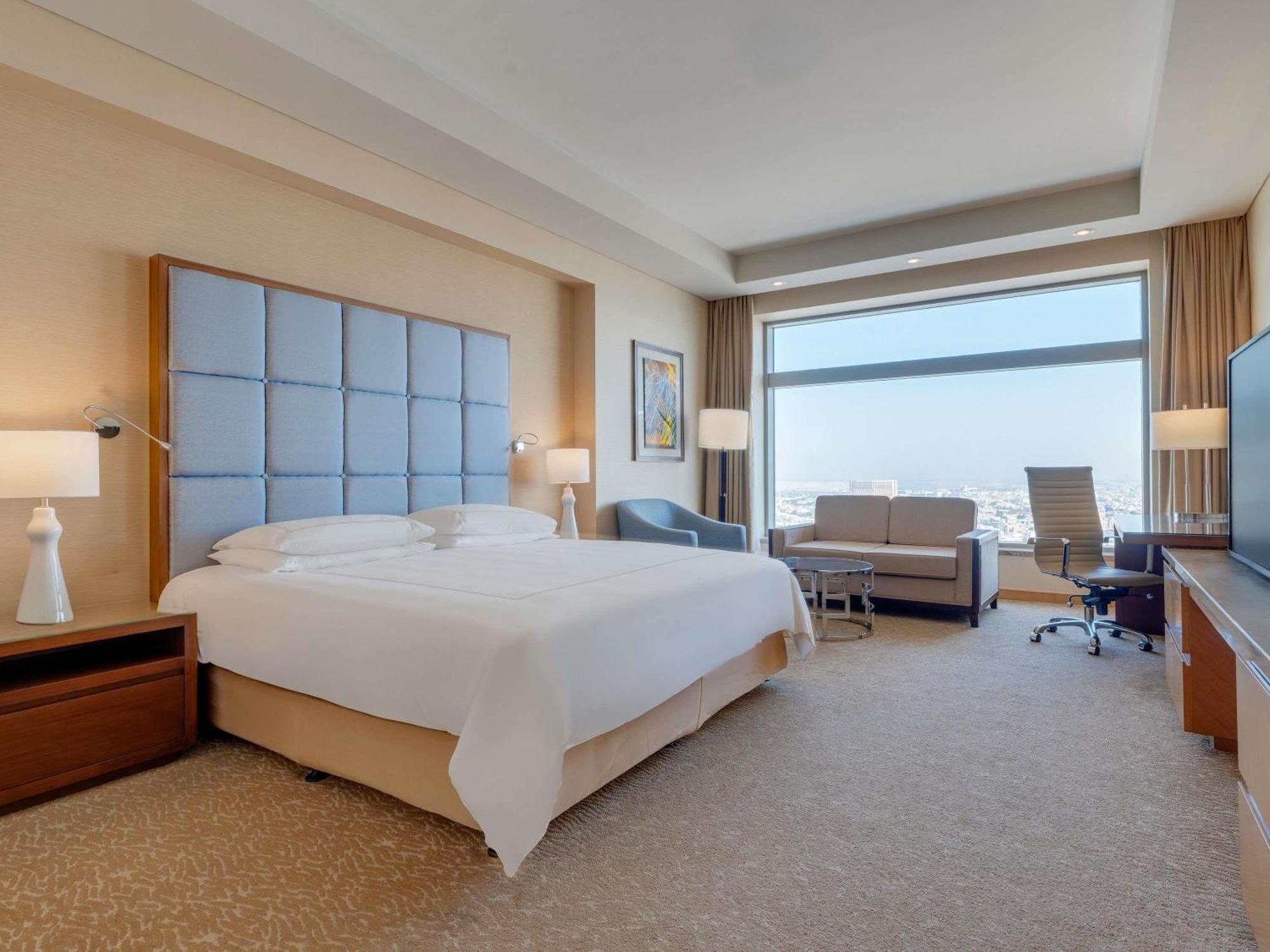 Executive King Room
