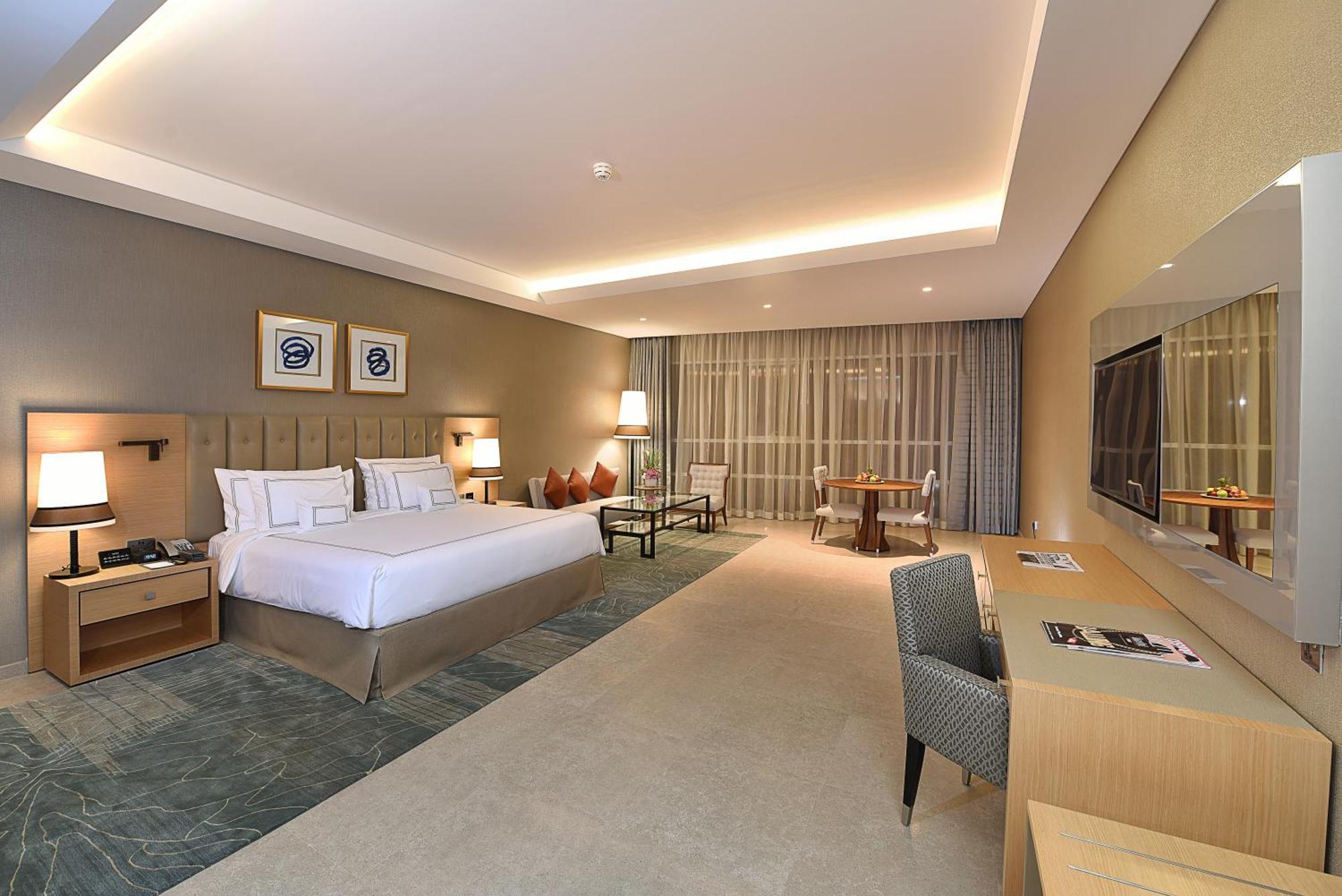 Executive Suite on F&B Guaranteed 10am Early Check 4pm Late Check-Out Applicable stays until September 30 2026
