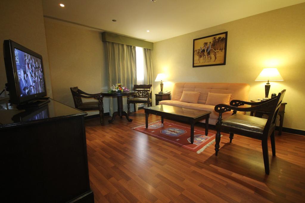One-Bedroom Suite
