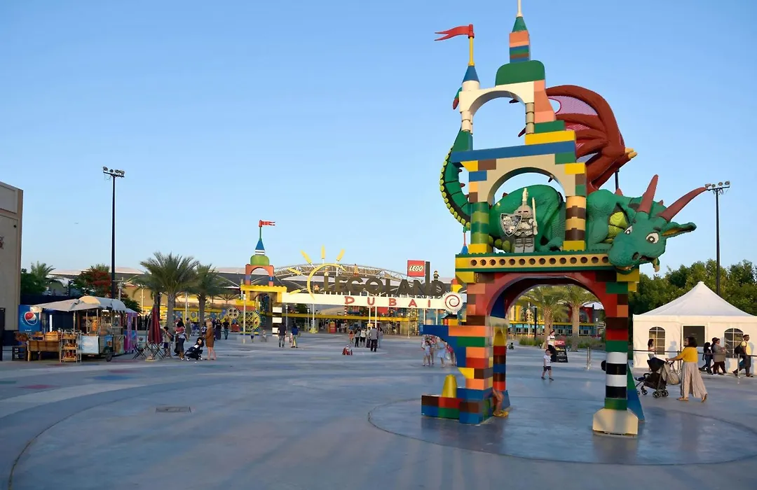 Holiday Inn Dubai Al-Maktoum Airport By Ihg-1