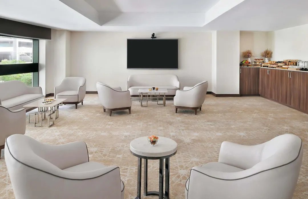 Moevenpick Hotel Apartments Downtown Dubai-1