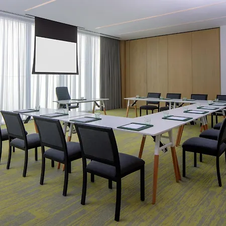 Staybridge Suites Dubai Business Bay By Ihg-3