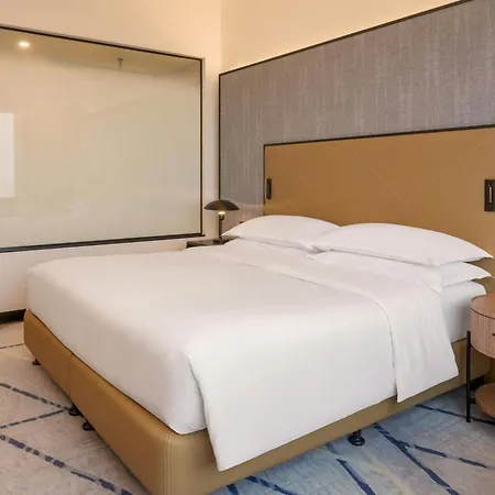 Sheraton Mall Of The Emirates Hotel, Dubai-3