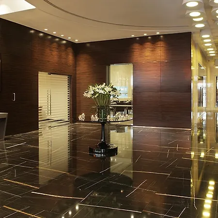 Cosmopolitan Hotel Dubai - Al Barsha-3