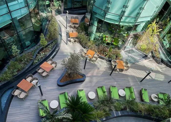 Al Khoory Sky Garden Hotel Dubai