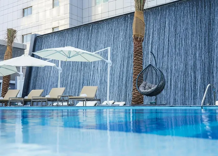 Al Khoory Sky Garden Hotel