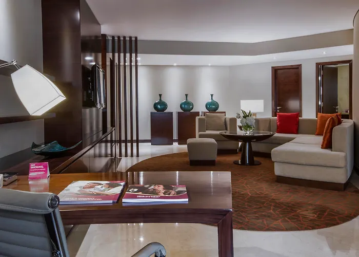 Dubai Spa HotelsCrowne Plaza Deira By Ihg