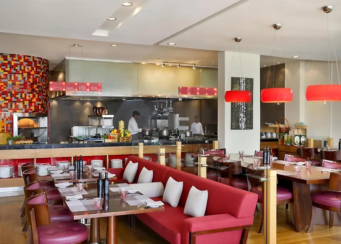 Media Rotana Dubai Hotel