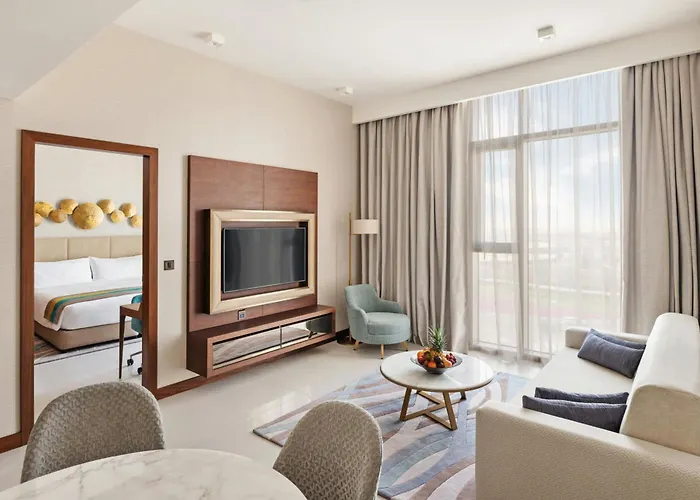 Holiday Inn Dubai Al-Maktoum Airport By Ihg