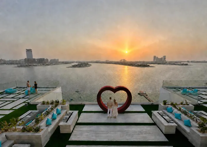 Royal Central Hotel And Resort The Palm Dubai
